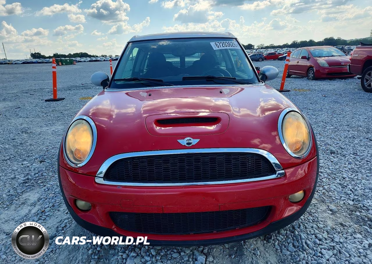 2009 Mini Cooper S Clubman VIN:WMWMM33589TP90204 - 5