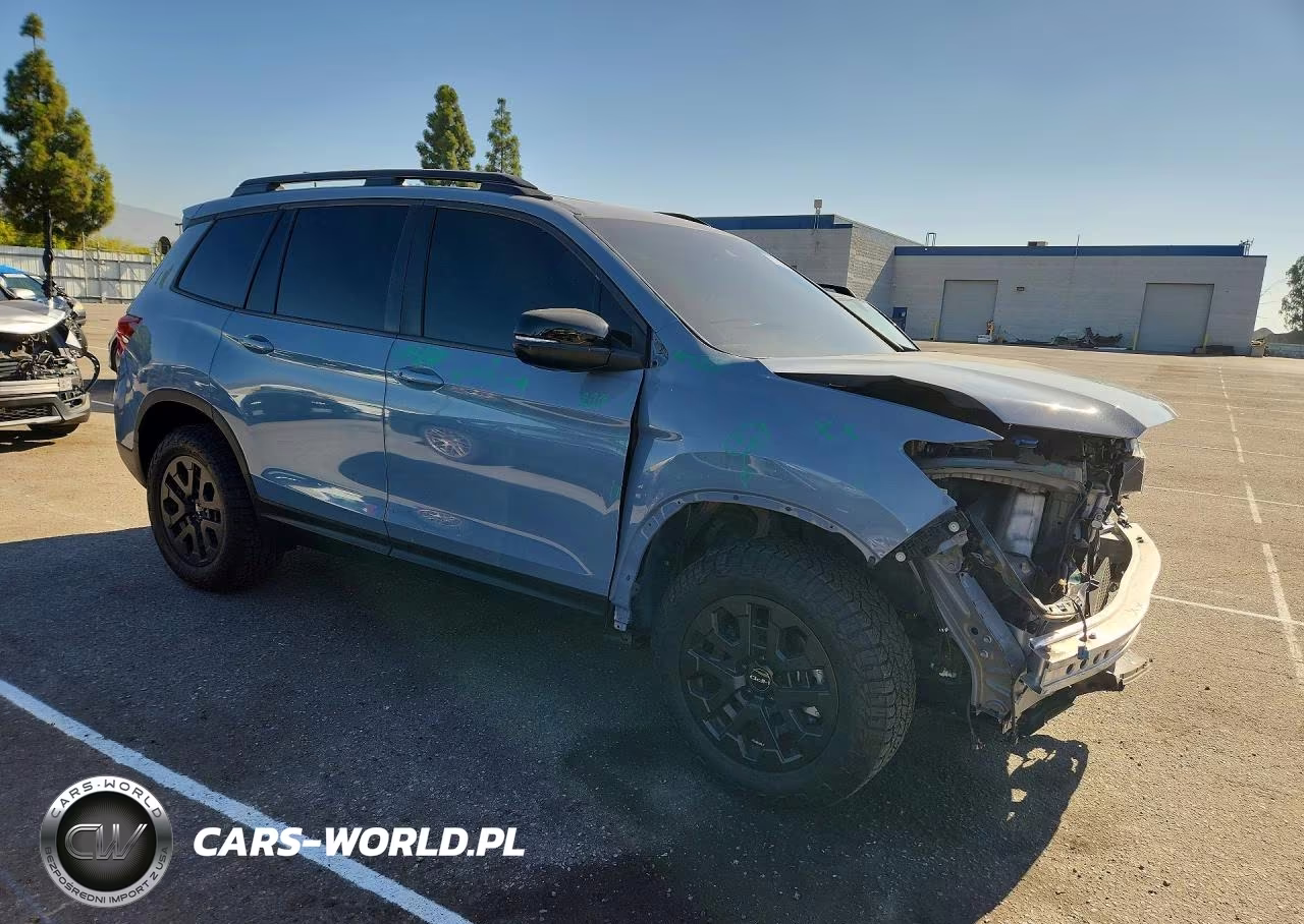 2022 Honda Passport Trail Sport VIN:5FNYF8H6XNB010052 - 4