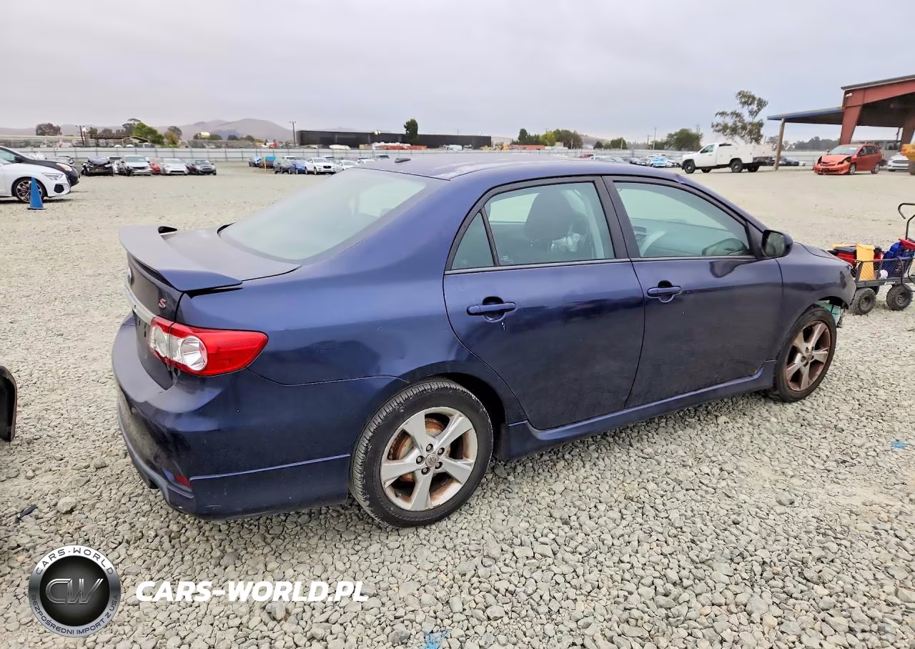 2012 Toyota Corolla S VIN:2T1BU4EE4CC879747 - 3