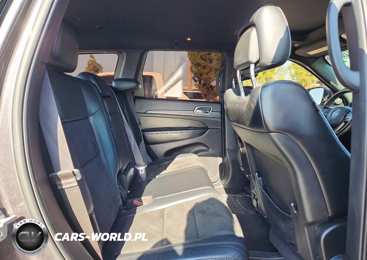 2019 Jeep Grand Cherokee Laredo VIN:1C4RJEAG9KC763438 - 10