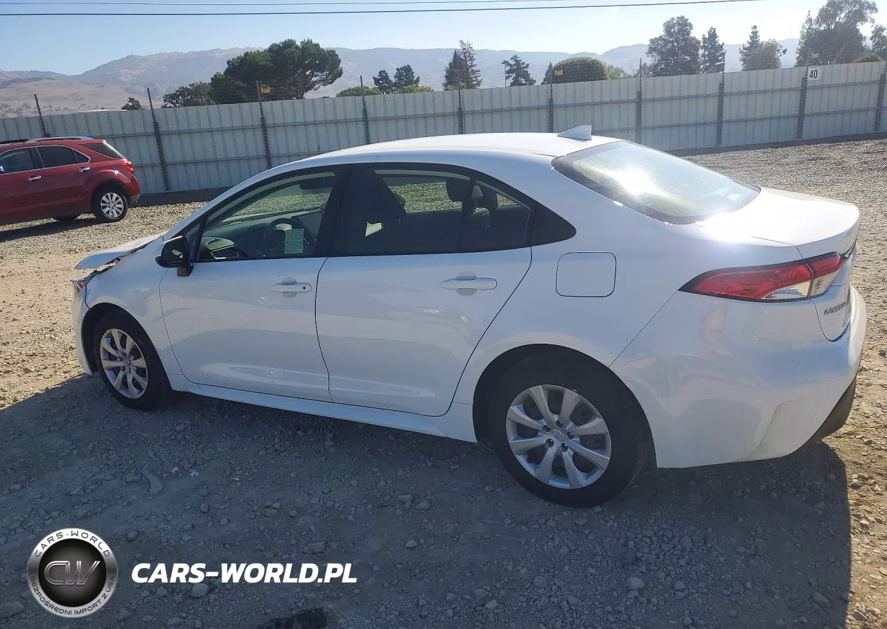 2026 Toyota Corolla Le VIN:JTDB4MEE9T3033638 - 2