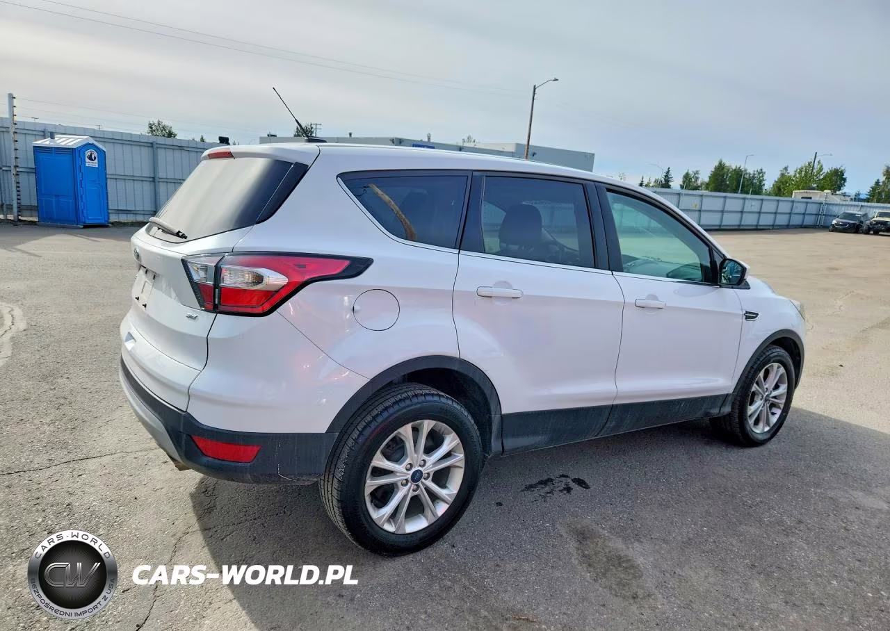 2017 Ford Escape Se VIN:1FMCU9GD4HUC27481 - 3