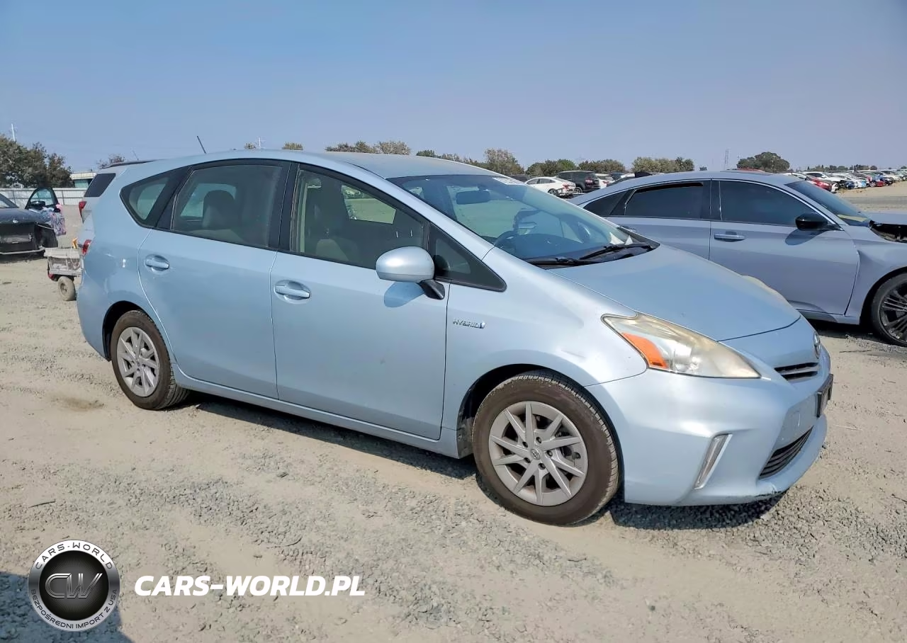 2012 Toyt Prius V VIN:JTDZN3EUXC3133292 - 4