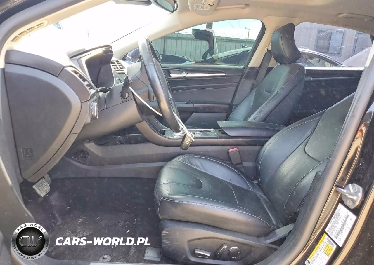 2019 Ford Fusion Titanium VIN:3FA6P0SU8KR148931 - 7