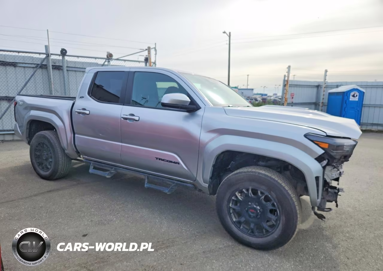2024 Toyota Tacoma Double Cab VIN:3TYKB5FN5RT002313 - 4