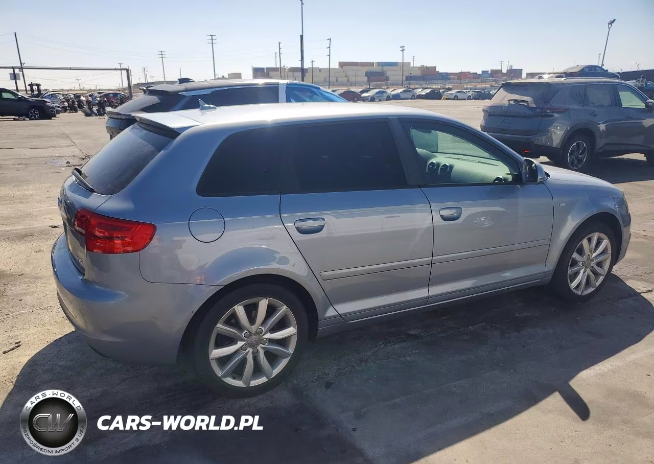 2010 Audi A3 Premium VIN:WAUBEBFM4AA115936 - 3
