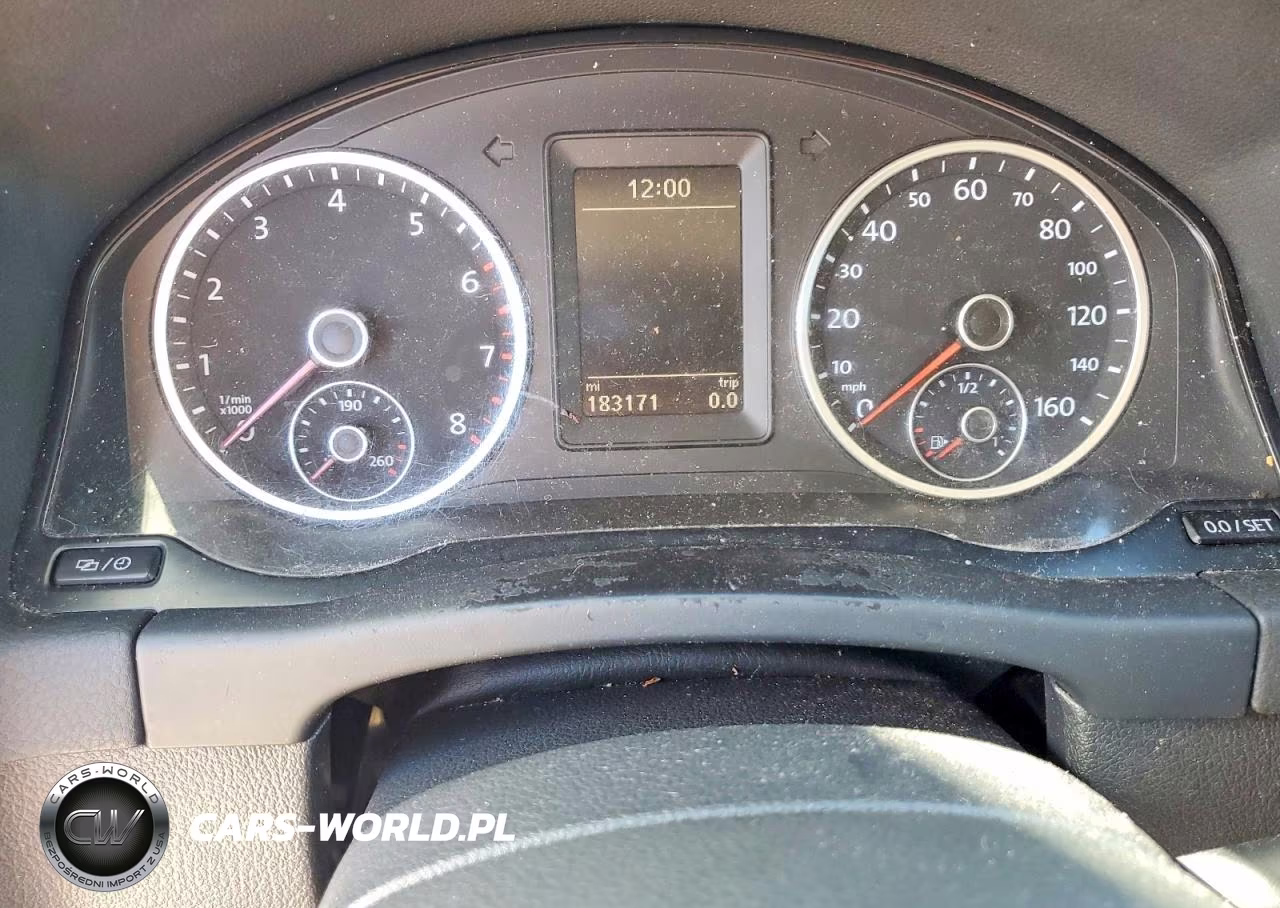 2013 Volkswagen Tiguan S VIN:WVGAV3AX1DW621426 - 9