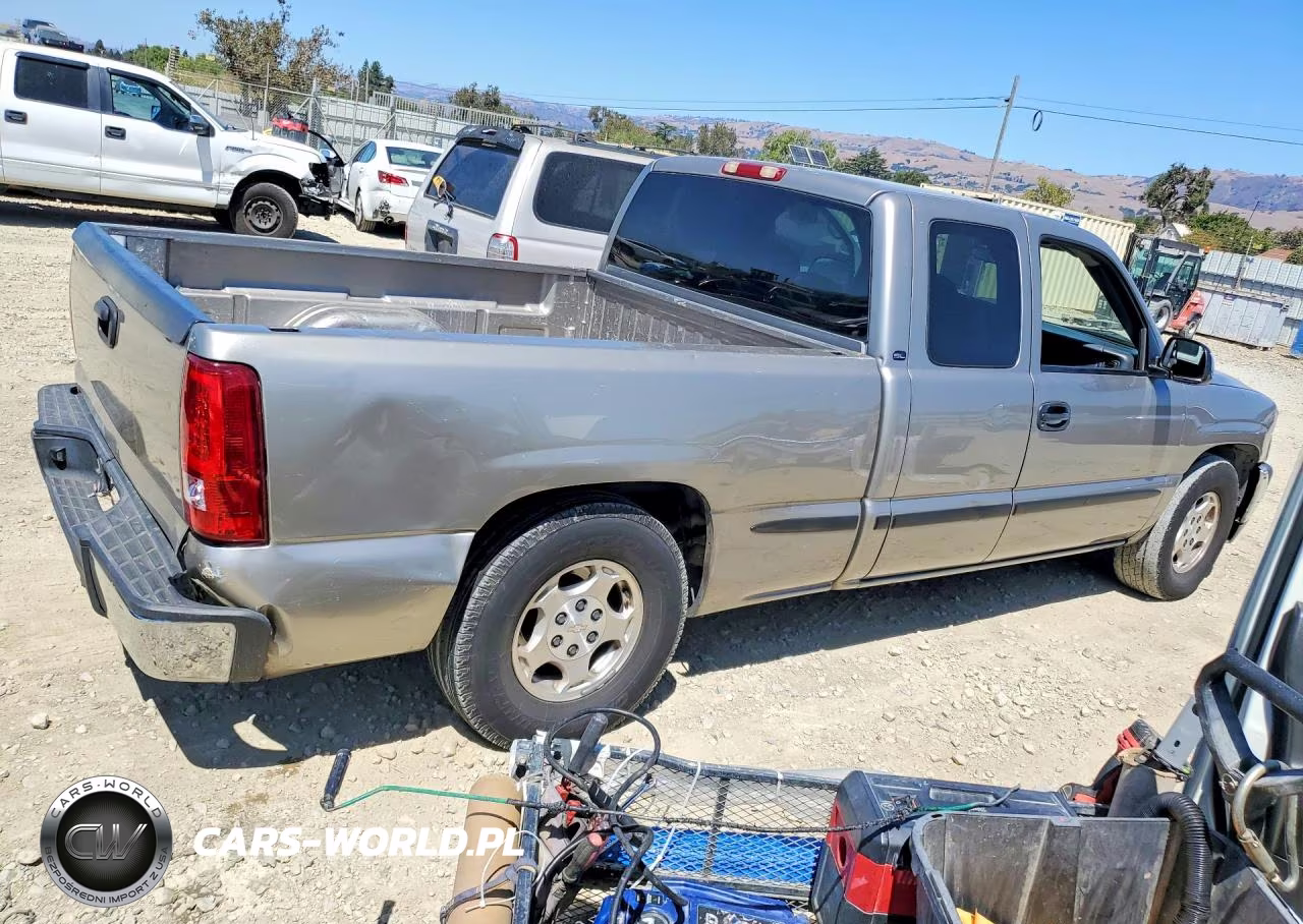 2000 GMC New Sierra C1500 VIN:2GTEC19V2Y1397681 - 3