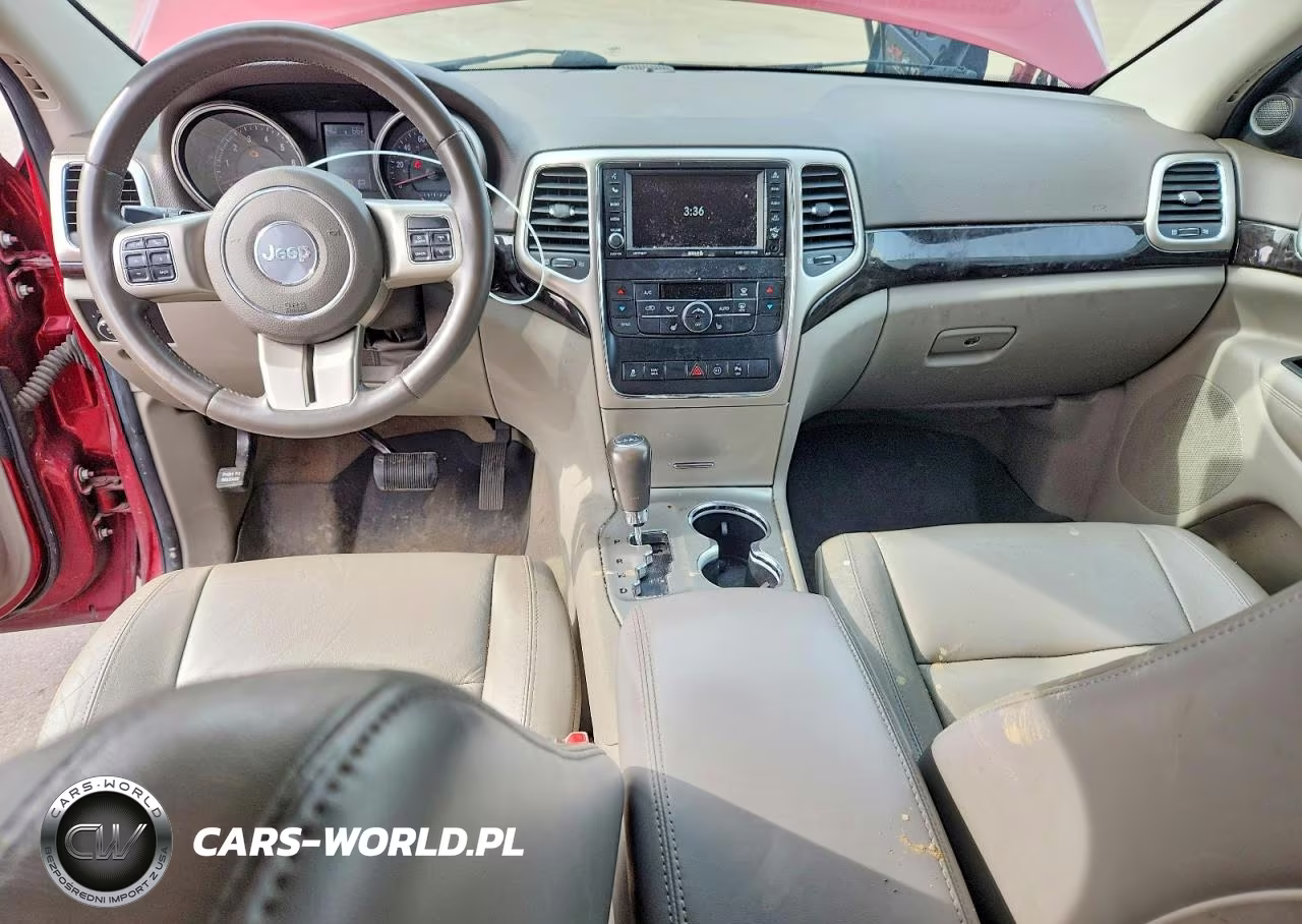 2012 Jeep Grand Cherokee Laredo VIN:1C4RJFAT2CC353892 - 8