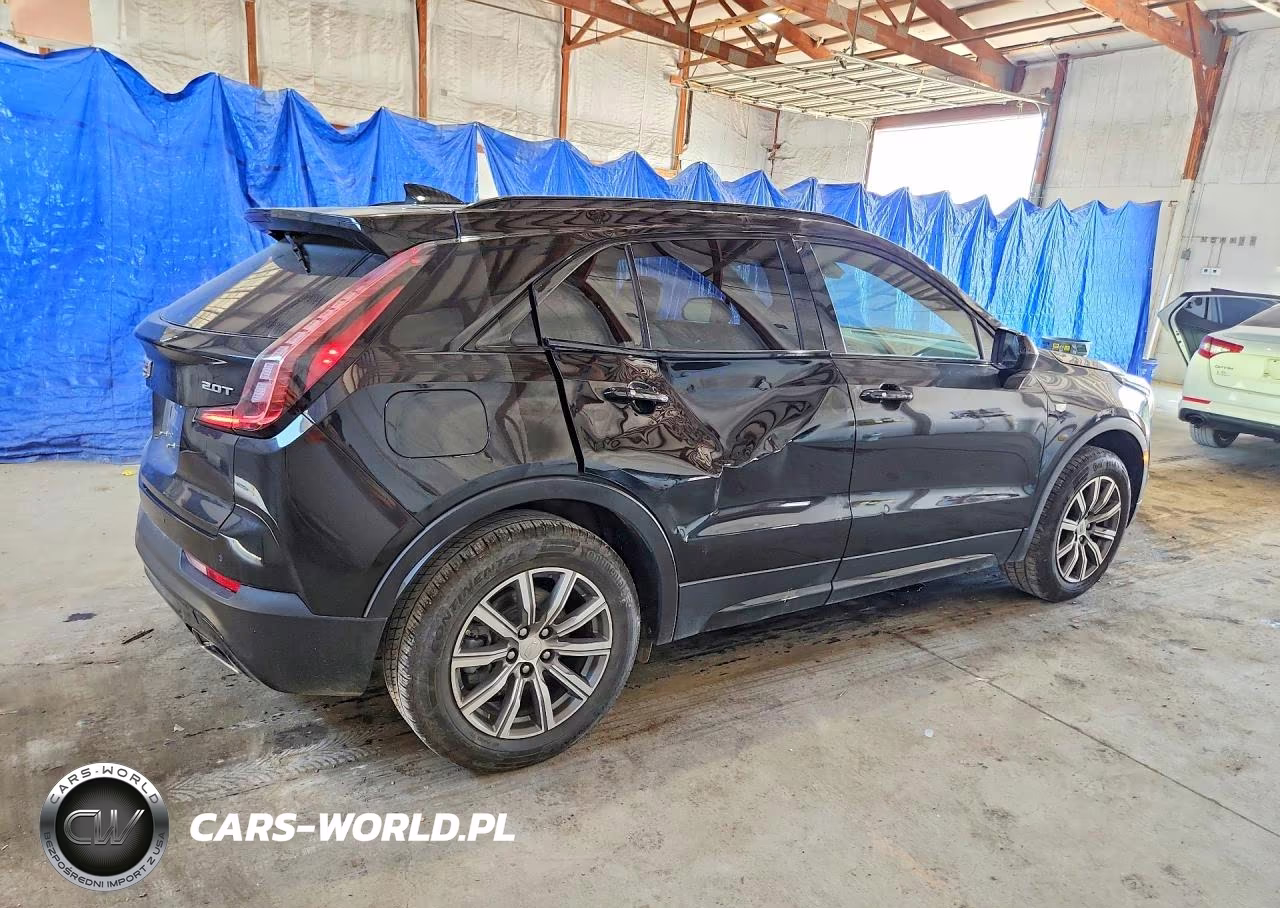 2019 Cadillac Xt4 Sport VIN:1GYFZER40KF215312 - 3