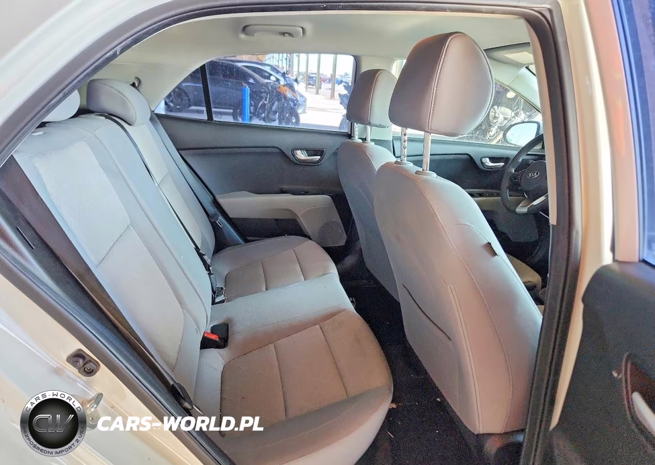 2018 Kia Rio 5-Door S VIN:3KPA25AB9JE094352 - 10