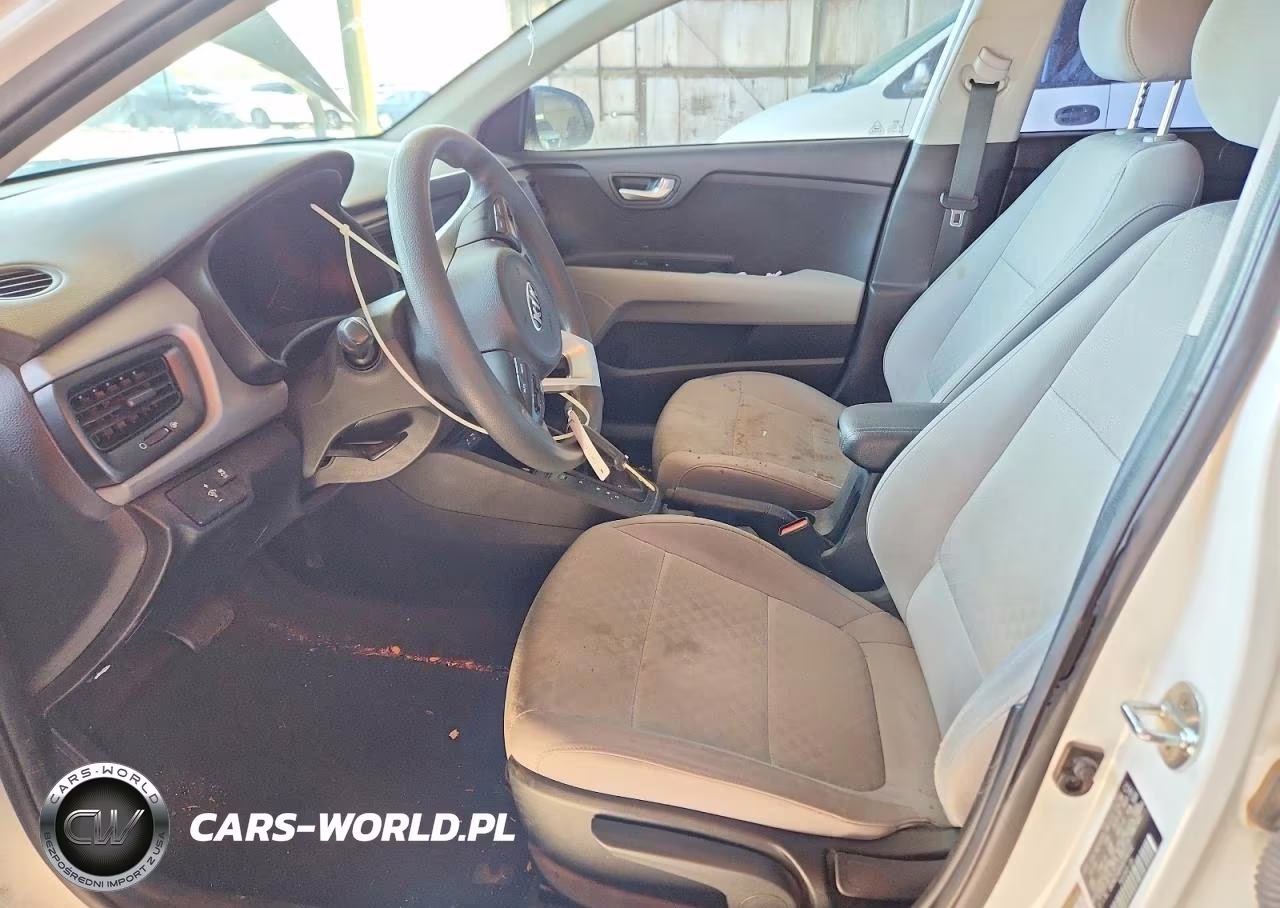 2018 Kia Rio 5-Door S VIN:3KPA25AB9JE094352 - 7