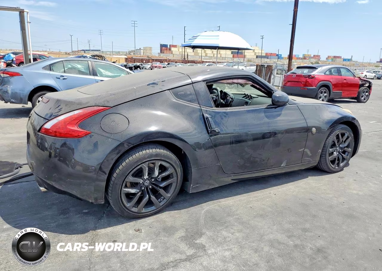 2017 Nissan 370Z Base VIN:JN1AZ4EHXHM954469 - 3