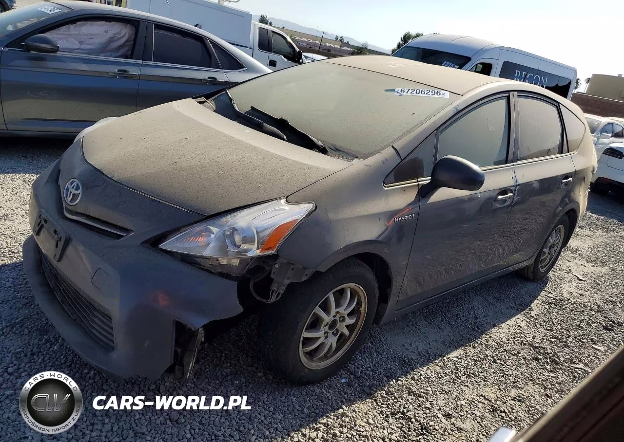 2014 Toyota Prius V Three – zdjęcie 1 z 12