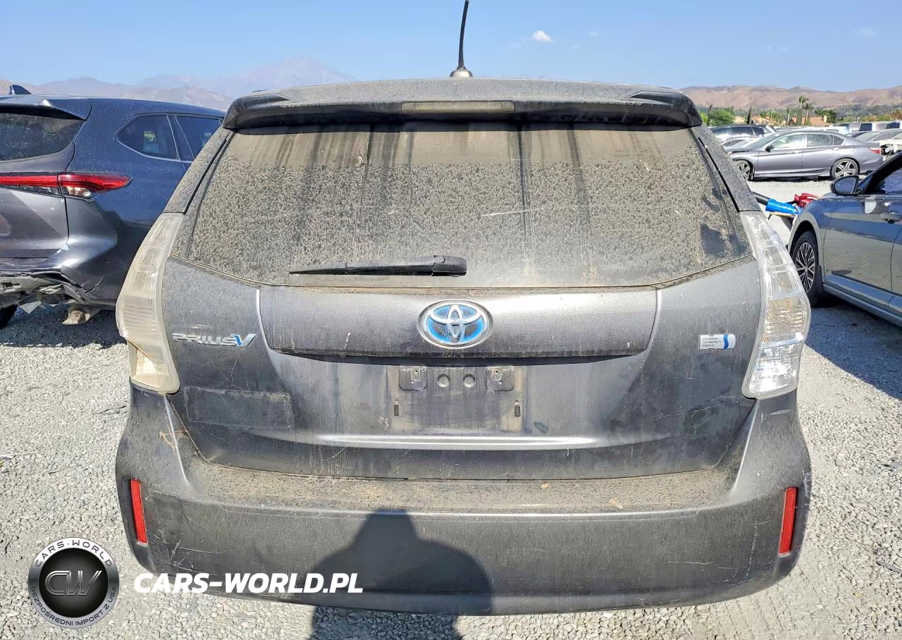 2014 Toyota Prius V Three VIN:JTDZN3EU2E3335157 - 6