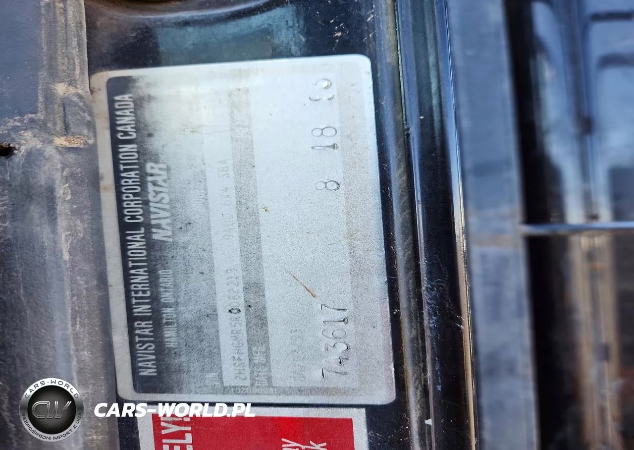 1994 International 9400 Grain Truck VIN:2HSFHGMR5RC082213 - 11