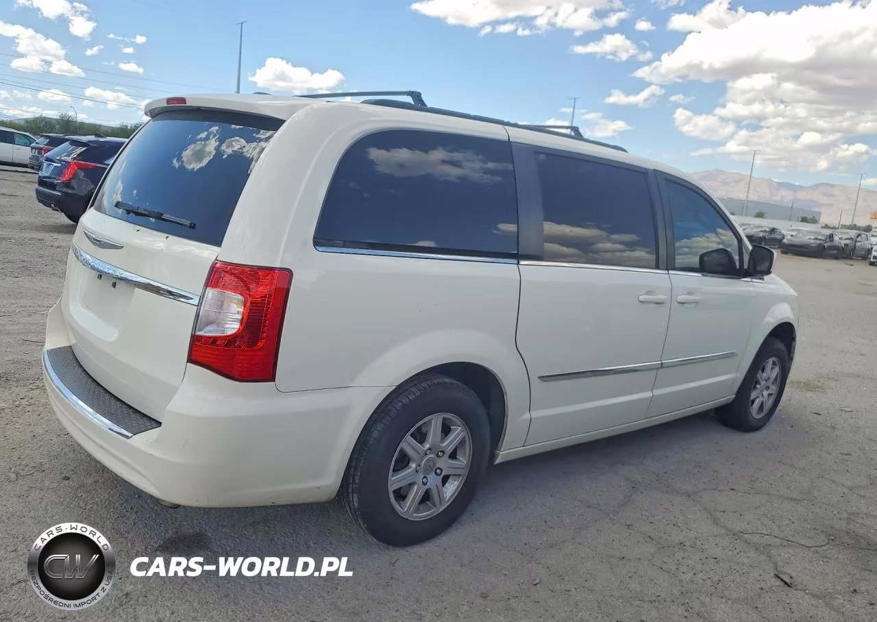2012 Chrysler Town & Country Touring VIN:2C4RC1BG5CR344514 - 3