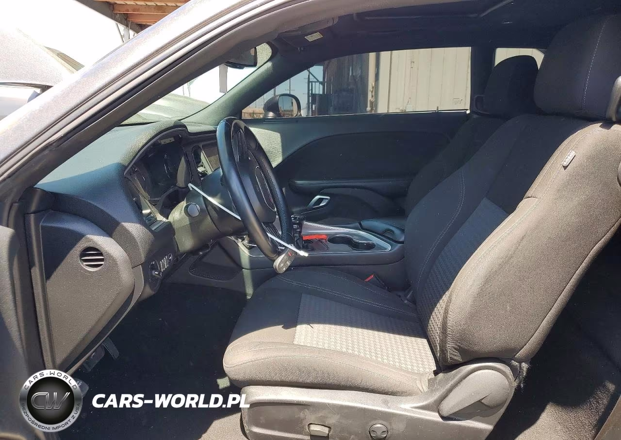 2022 Dodge Challenger Sxt VIN:2C3CDZAGXNH242576 - 7