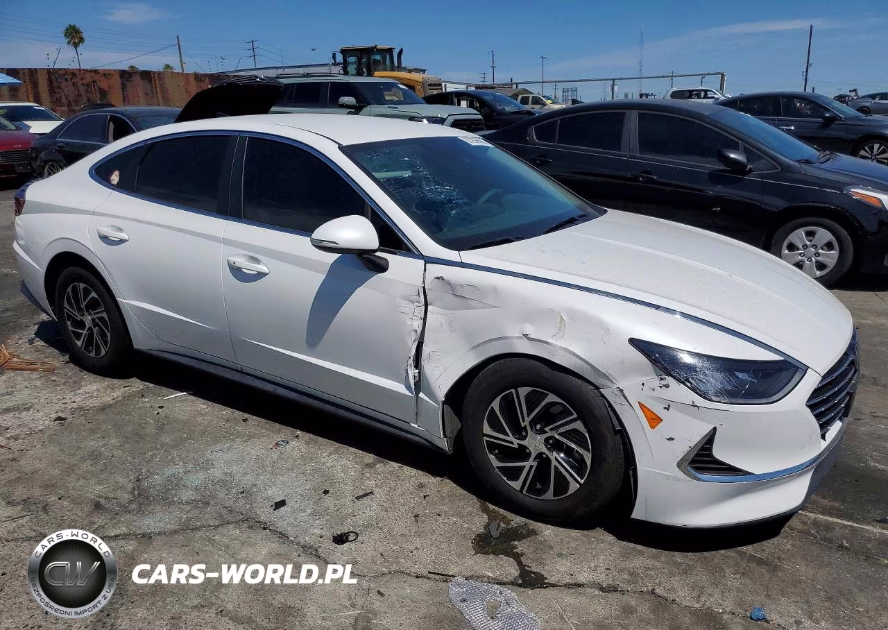 2021 Hyundai Sonata Hybrid Blue VIN:KMHL24JJ7MA036155 - 4