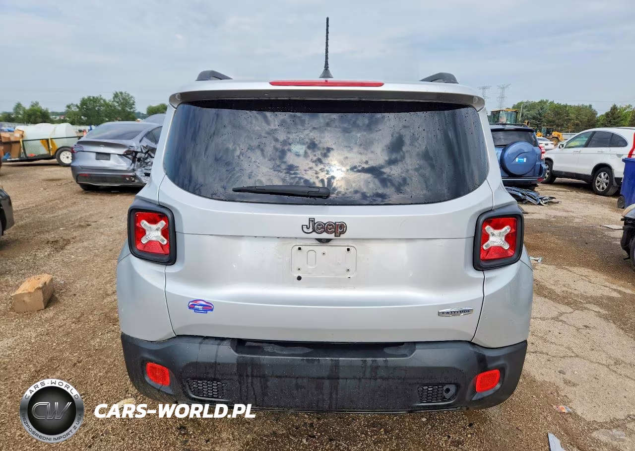 2015 Jeep Renegade Latitude VIN:ZACCJABT6FPC19328 - 6