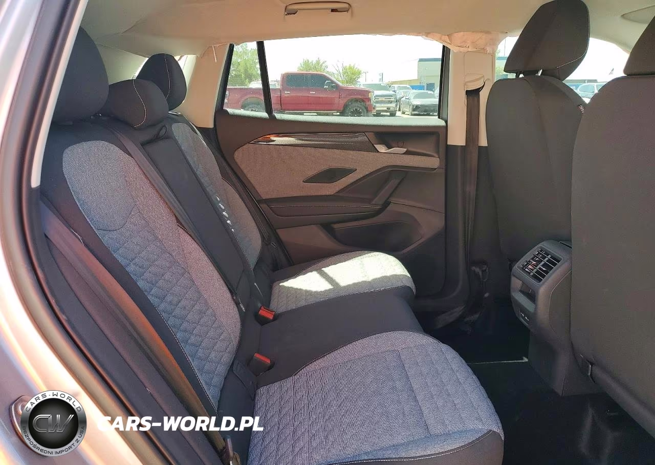 2026 Volkswagen Tiguan S VIN:3VVCR7RM0TM040695 - 11