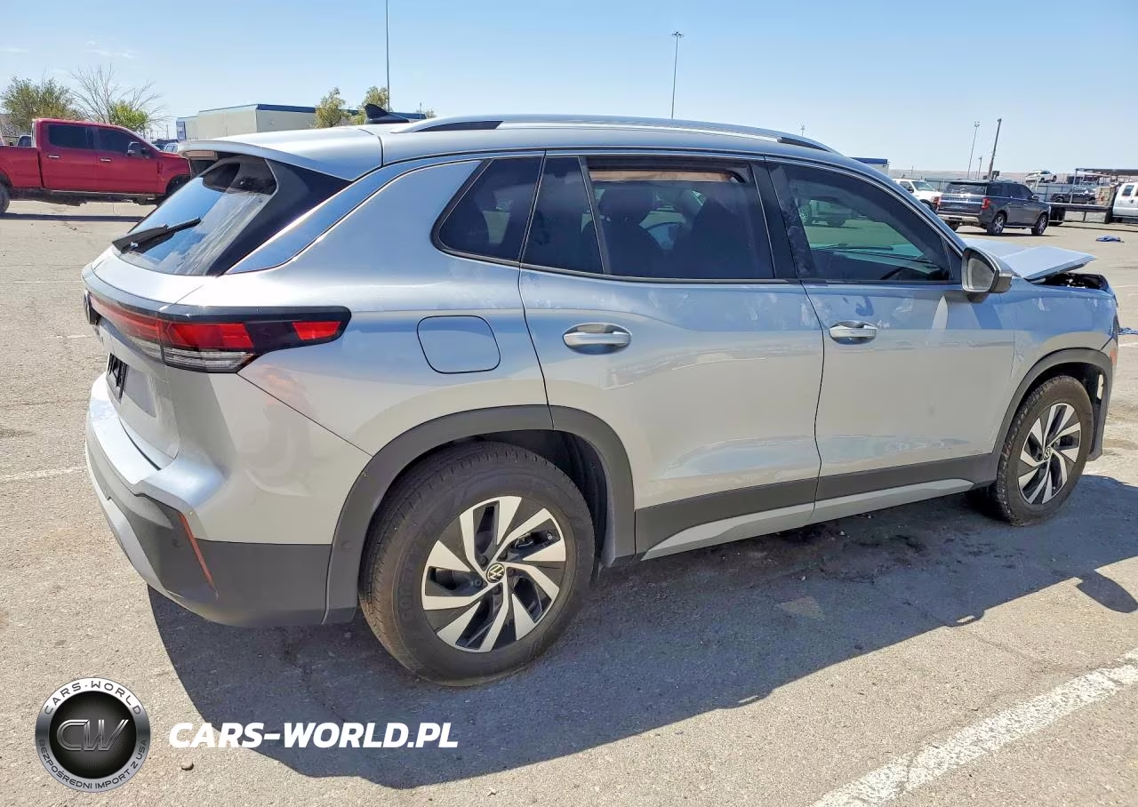 2026 Volkswagen Tiguan S VIN:3VVCR7RM0TM040695 - 3