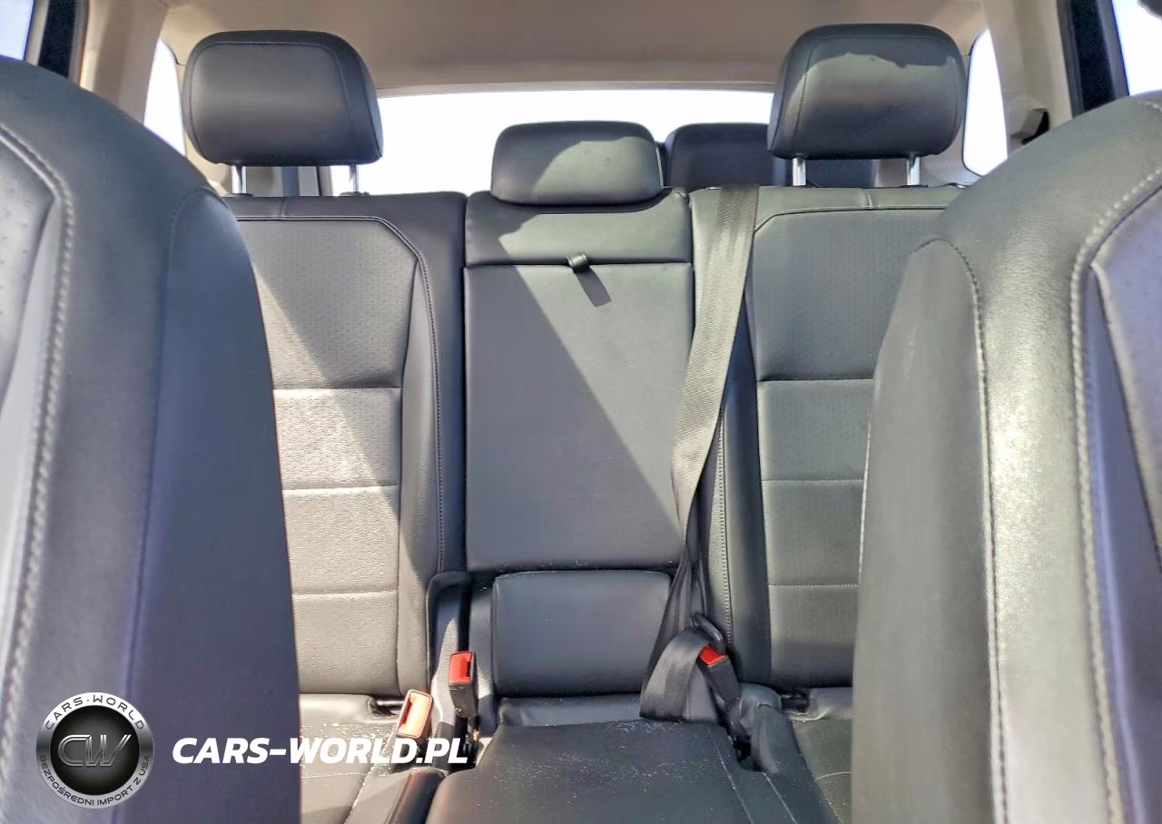 2019 Volkswagen Tiguan Se VIN:3VV3B7AX1KM053285 - 10