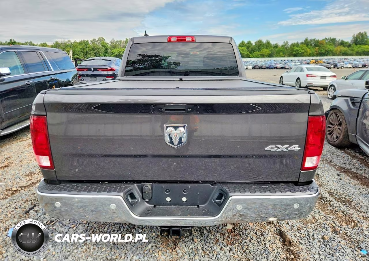 2023 Ram 1500 Classic Tradesman VIN:1C6RR7FG1PS538075 - 6