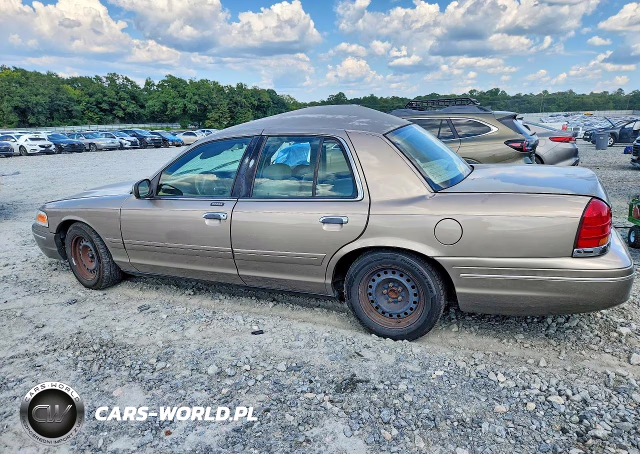 2001 Ford Crown Victoria Lx VIN:2FAFP74W71X175870 - 2
