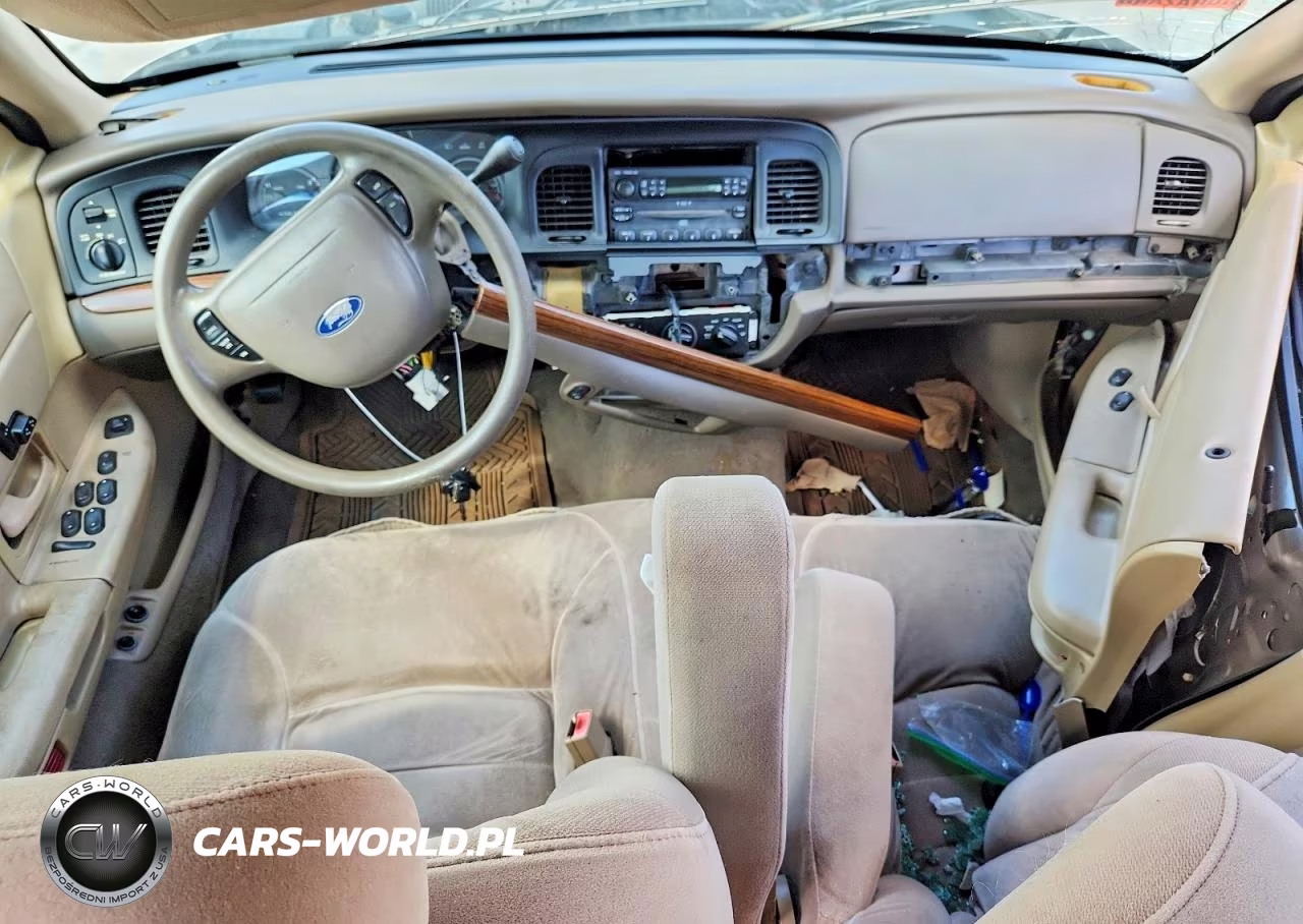 2001 Ford Crown Victoria Lx VIN:2FAFP74W71X175870 - 8