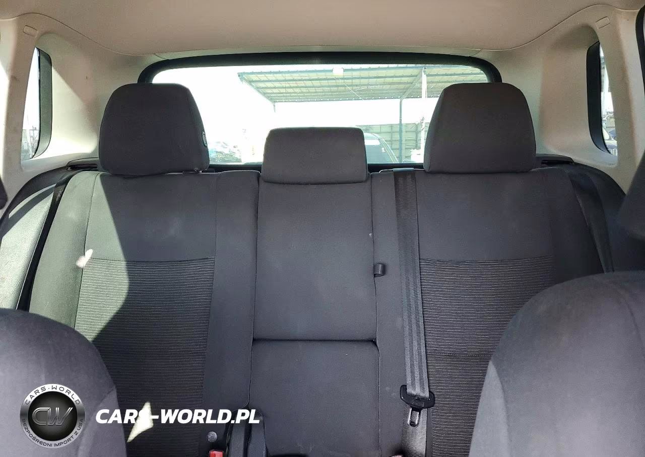 2014 Volkswagen Tiguan S VIN:WVGBV3AX2EW541820 - 10