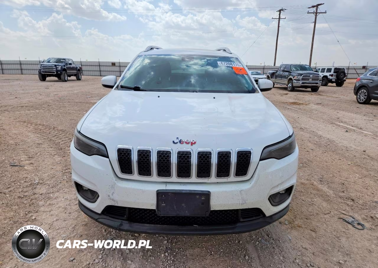2019 Jeep Cherokee Latitude Plus VIN:1C4PJMLN6KD123937 - 5