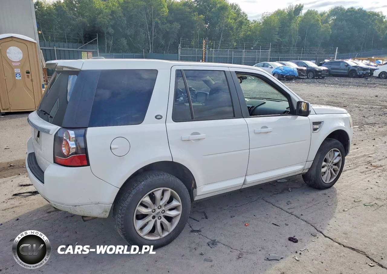 2013 Land Rover Lr2 VIN:SALFR2BG6DH364042 - 3