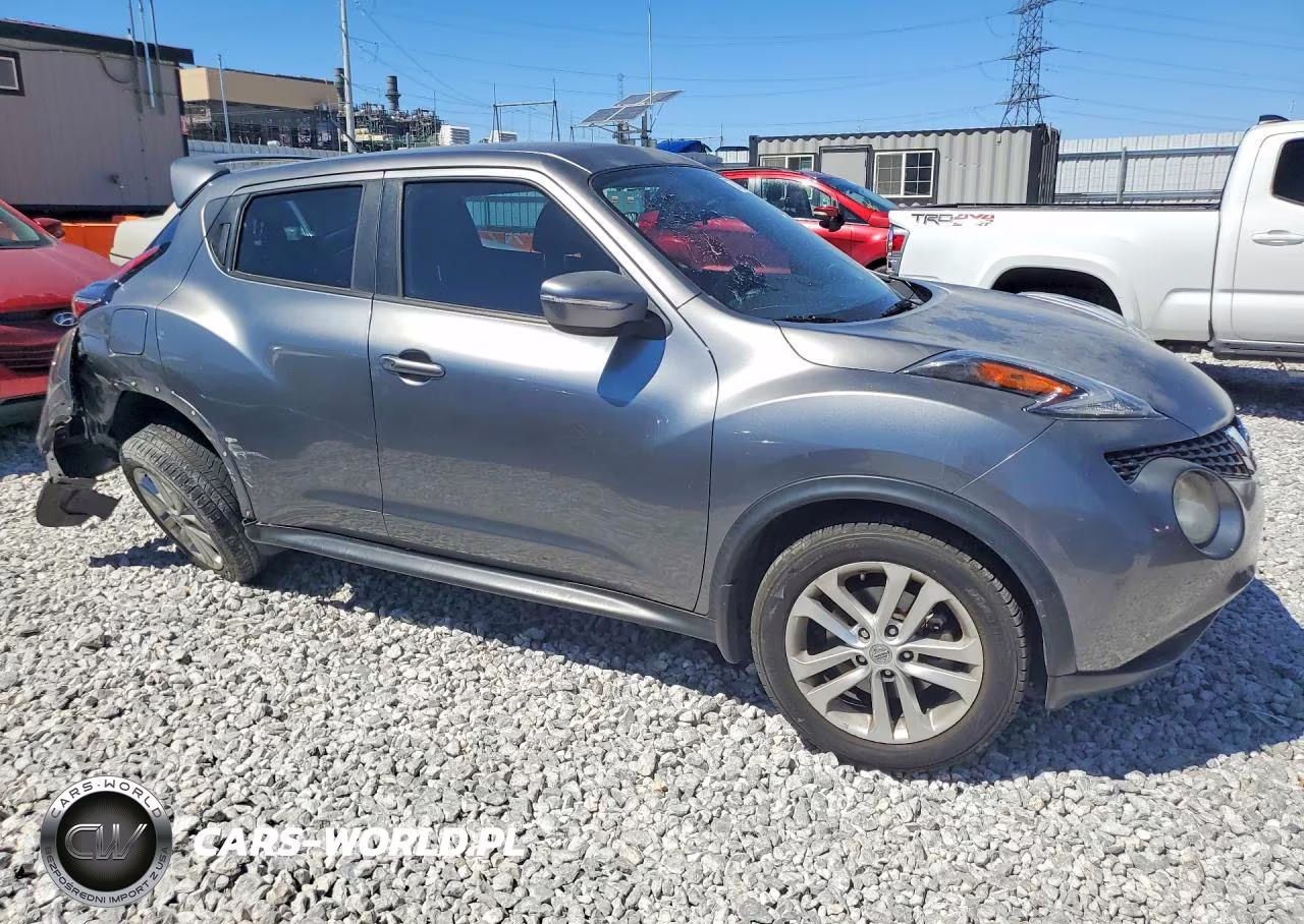 2017 Nissan Juke S VIN:JN8AF5MR6HT701617 - 4