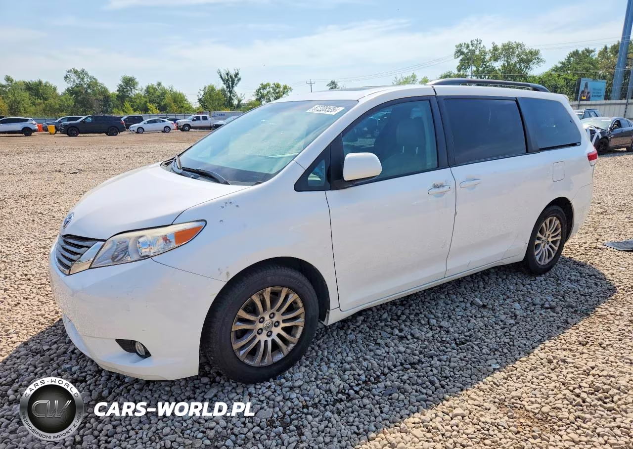2011 Toyota Sienna Xle 8-Passenger