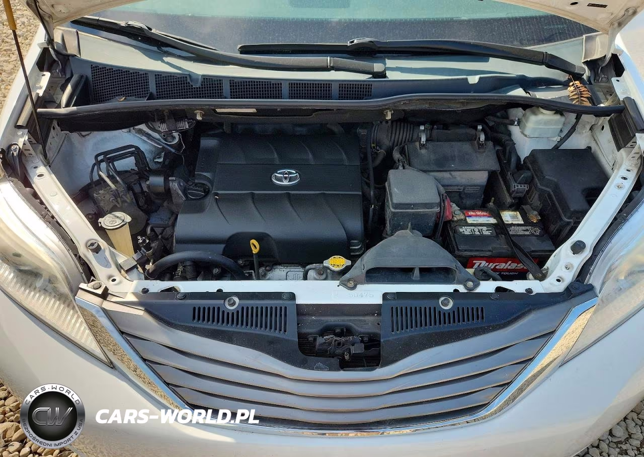 2011 Toyota Sienna Xle 8-Passenger VIN:5TDYK3DC4BS117843 - 12