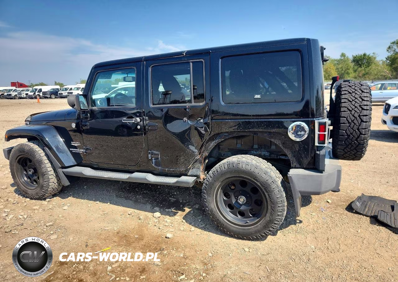 2013 Jeep Wrangler Unlimited Sahara VIN:1C4BJWEG2DL549704 - 2