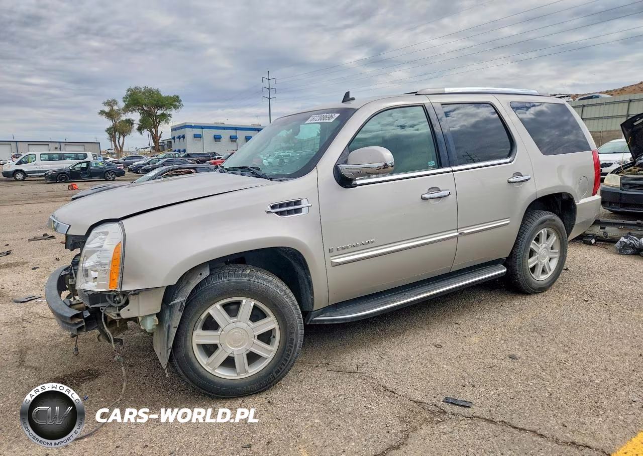 2008 Cadillac Escalade Luxury VIN:1GYFK63848R180531 - 1