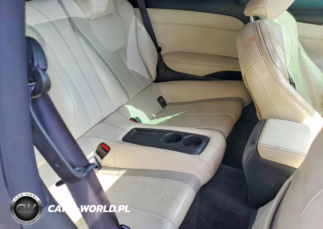 2018 Infiniti Q60 3.0T Sport VIN:JN1EV7EK2JM340144 - 10