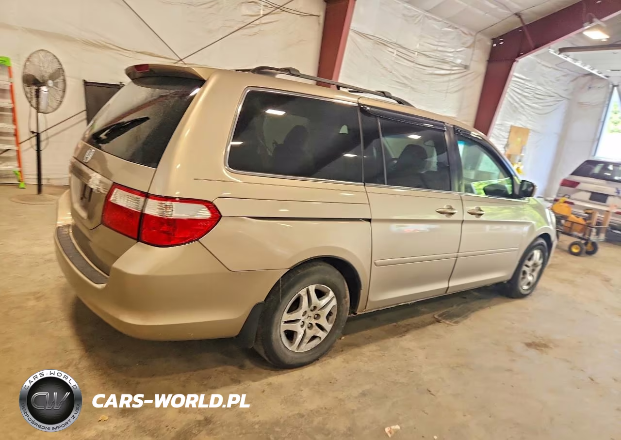 2006 Honda Odyssey Ex VIN:5FNRL38476B127362 - 3