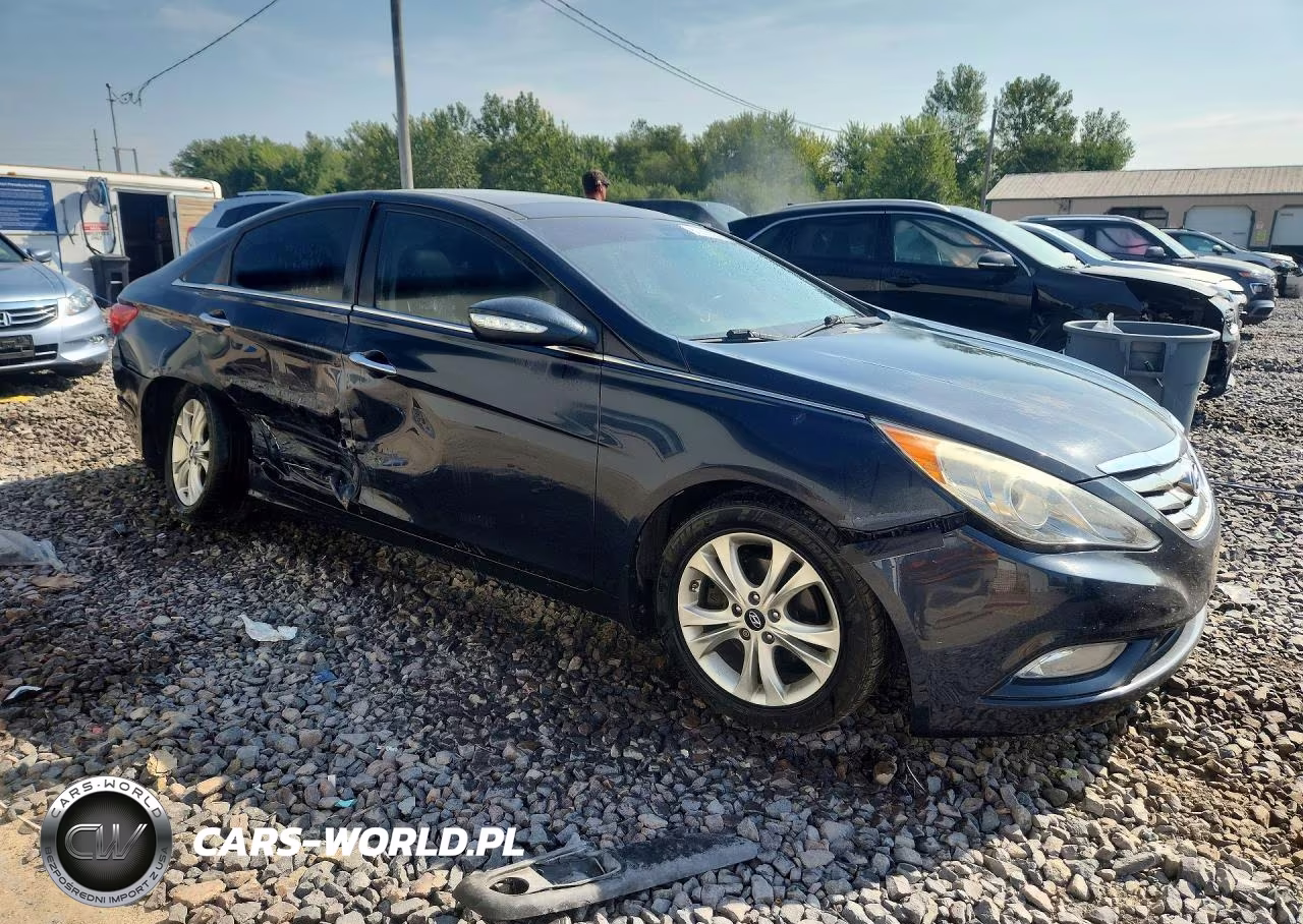 2013 Hyundai Sonata Limited VIN:5NPEC4AC2DH633962 - 4