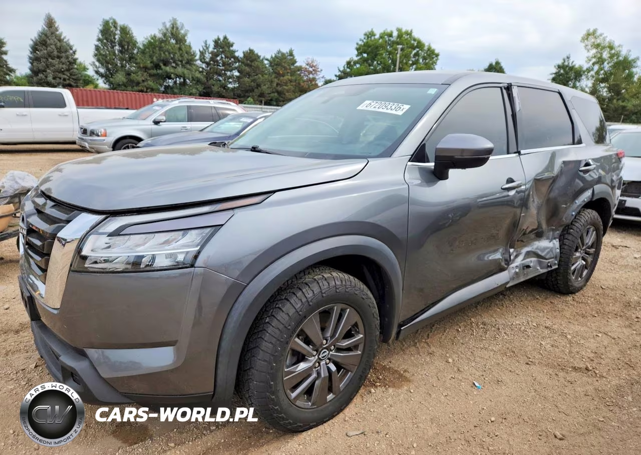 2022 Nissan Pathfinder S