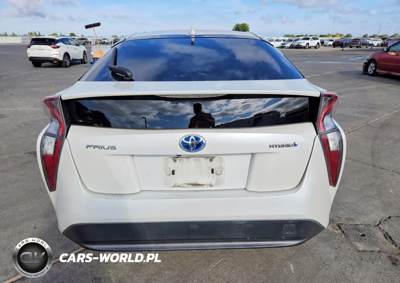 2017 Toyota Prius Two VIN:JTDKBRFU8H3031931 - 6
