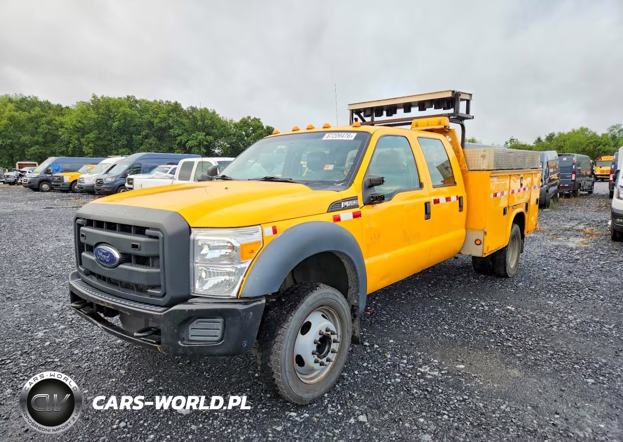 2015 Ford F-550 Xl
