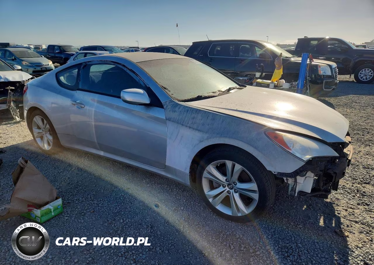 2010 Hyundai Genesis Coupe 2.0T VIN:KMHHT6KD6AU028405 - 4