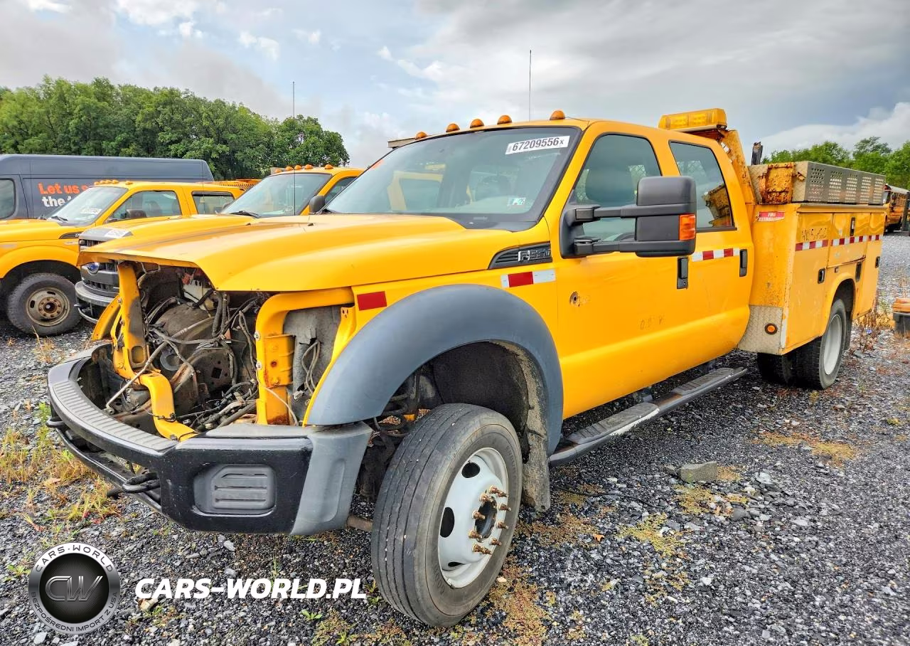 2015 Ford F-550 Xl