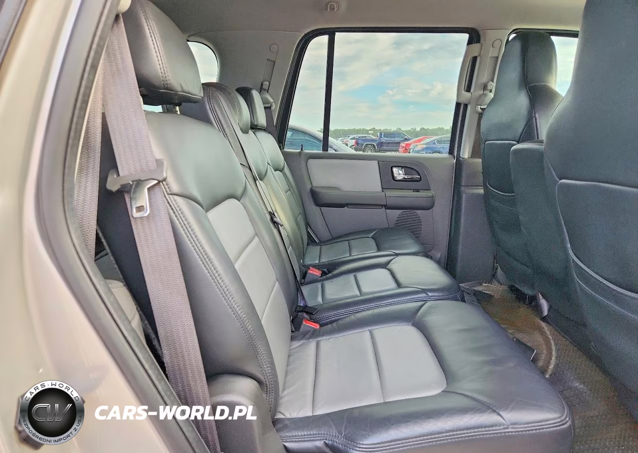 2005 Ford Expedition Xls VIN:1FMPU13515LA61195 - 11