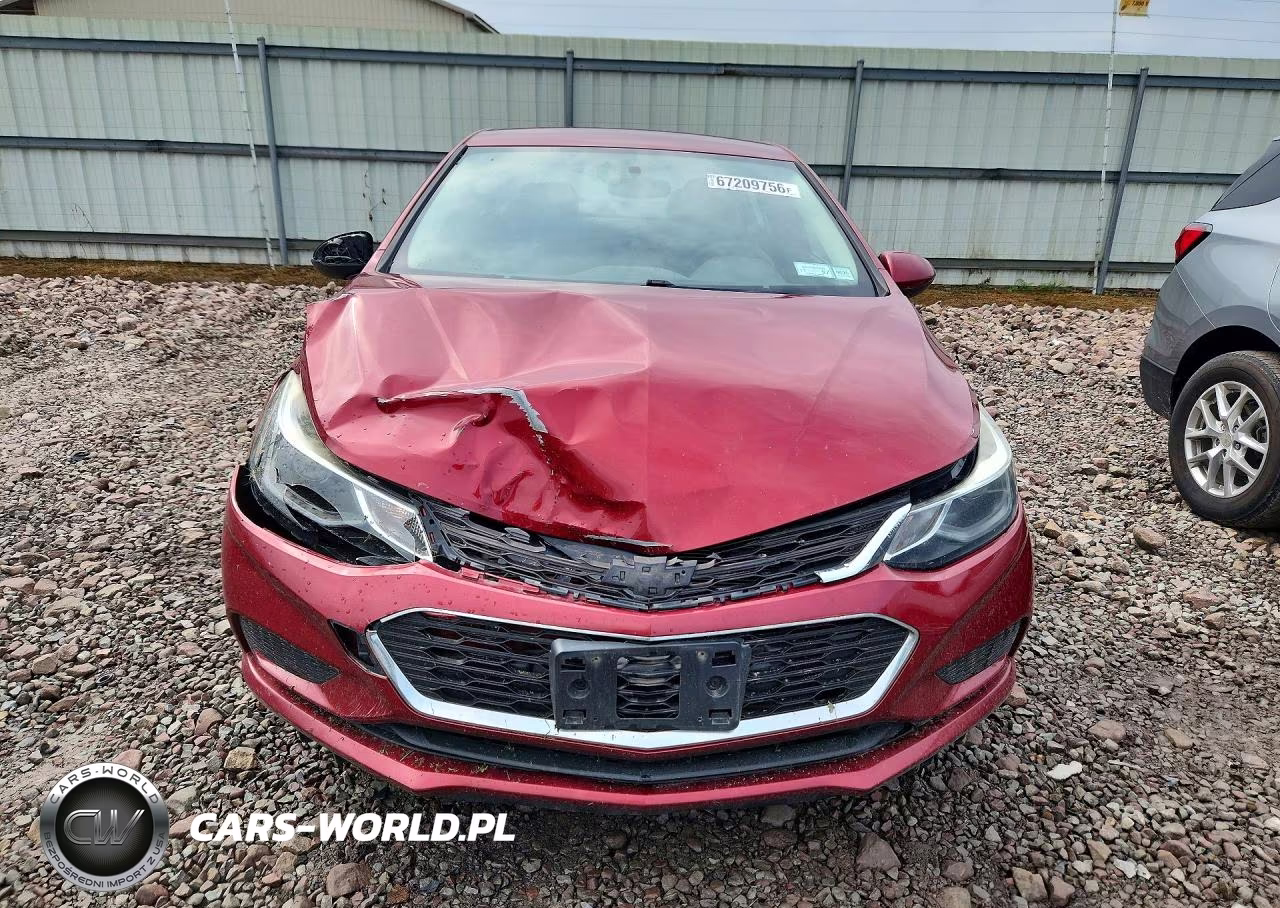 2017 Chevrolet Cruze Lt VIN:1G1BE5SM1H7159175 - 5