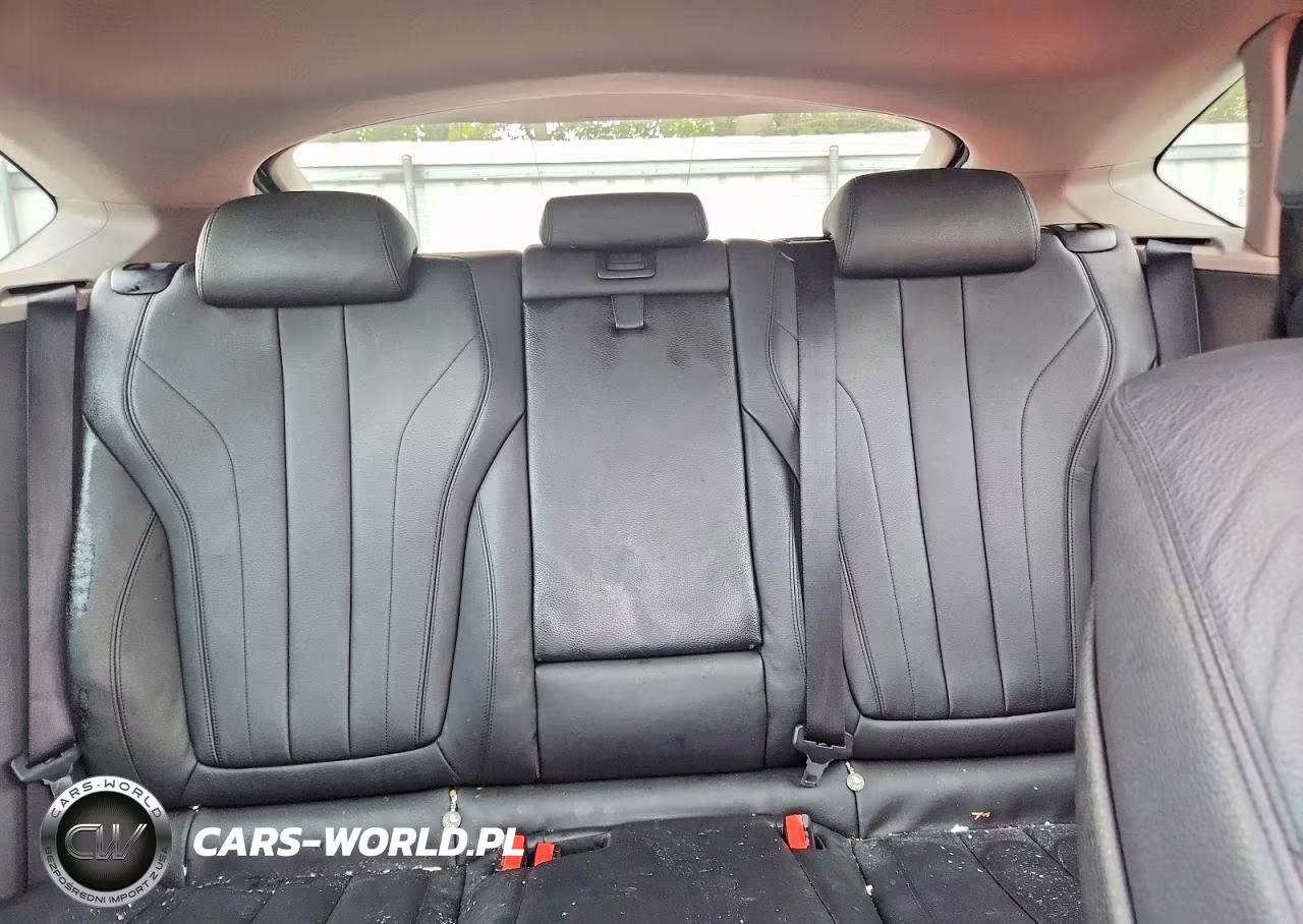 2015 BMW X6 xDrive35I VIN:5UXKU2C50F0F94700 - 10