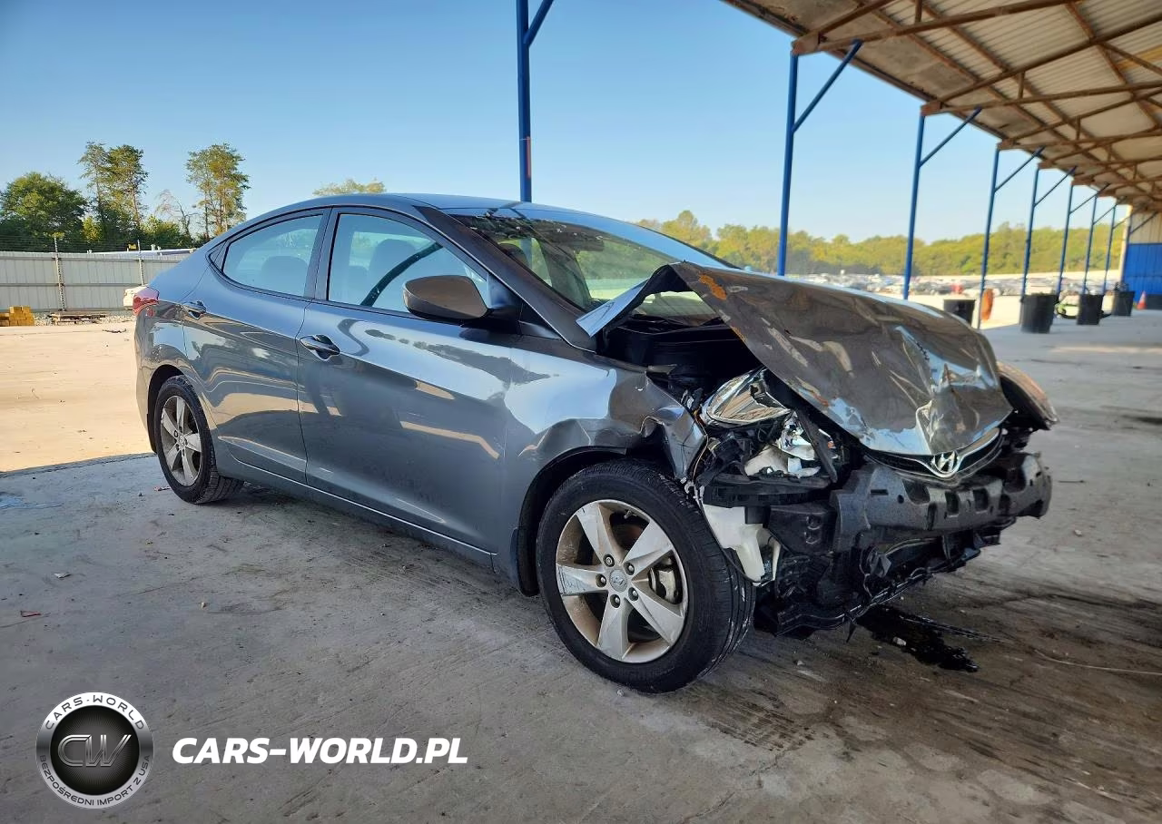 2013 Hyundai Elantra Gls VIN:5NPDH4AE0DH315482 - 4